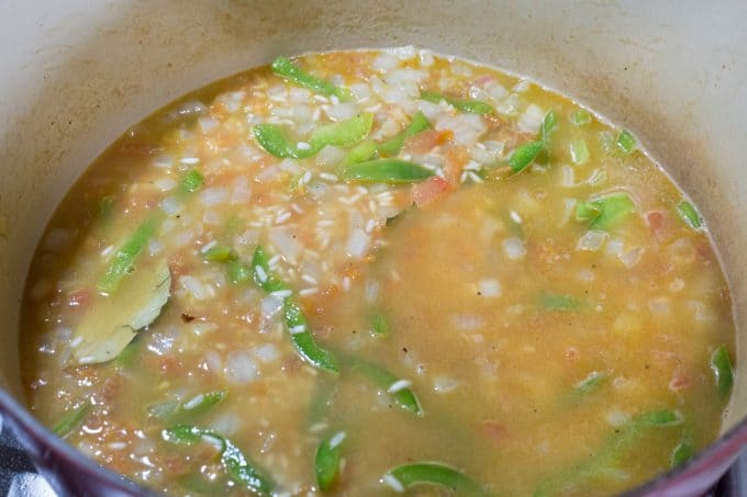 The rice with vegetables, with the addition of knorr tomato bouillon and water. 