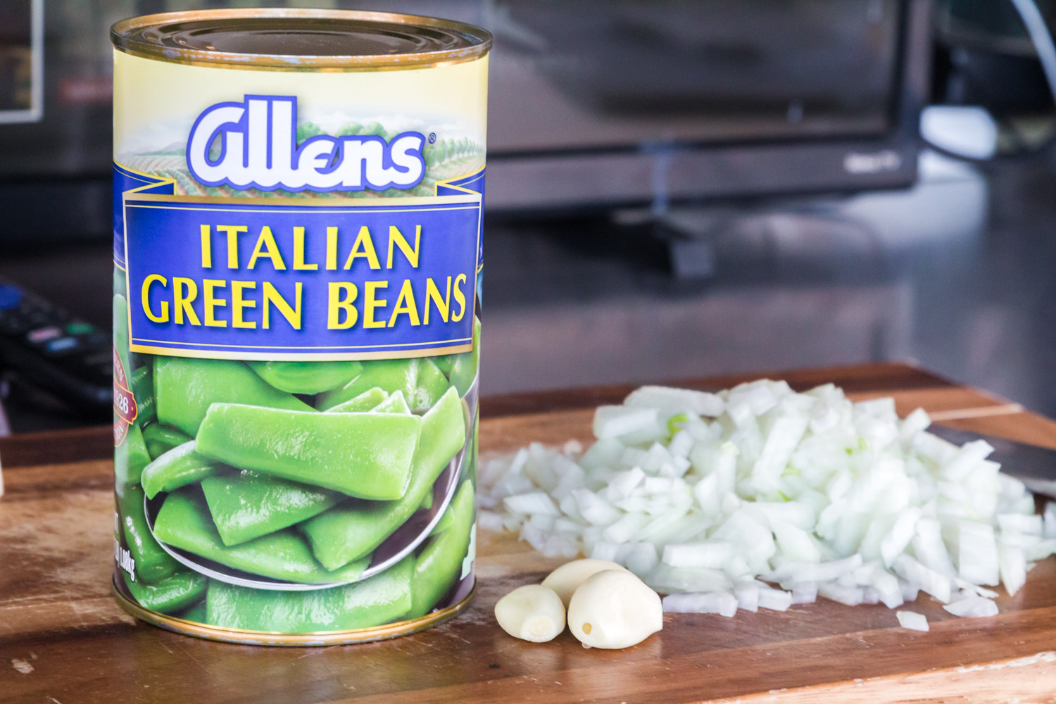 A can of Italian Green Beans