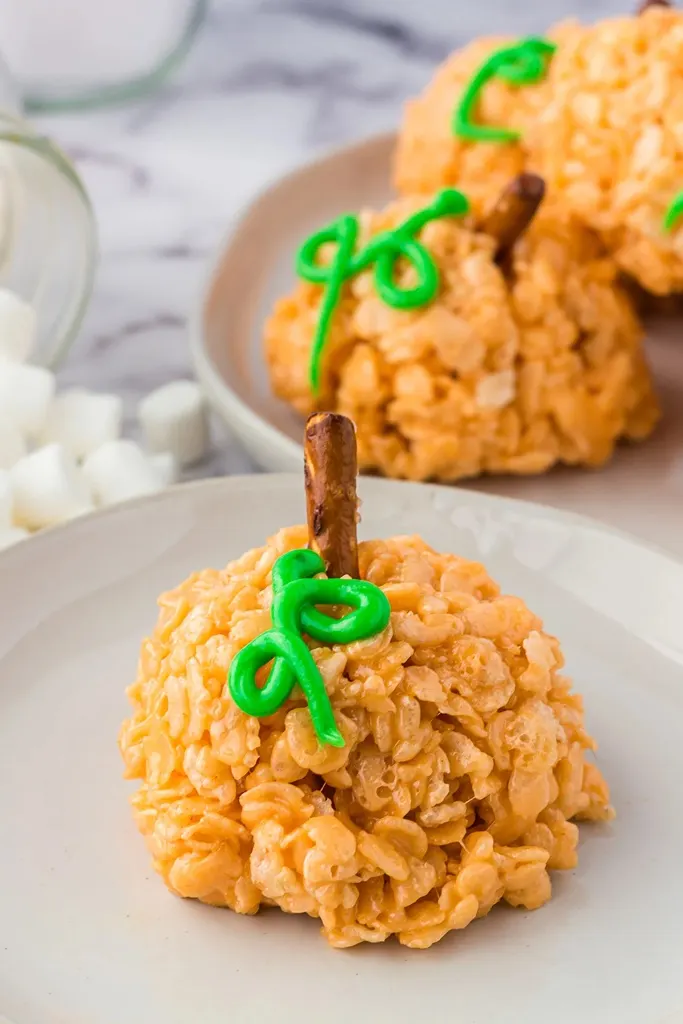 pumpkin shaped rice krispies